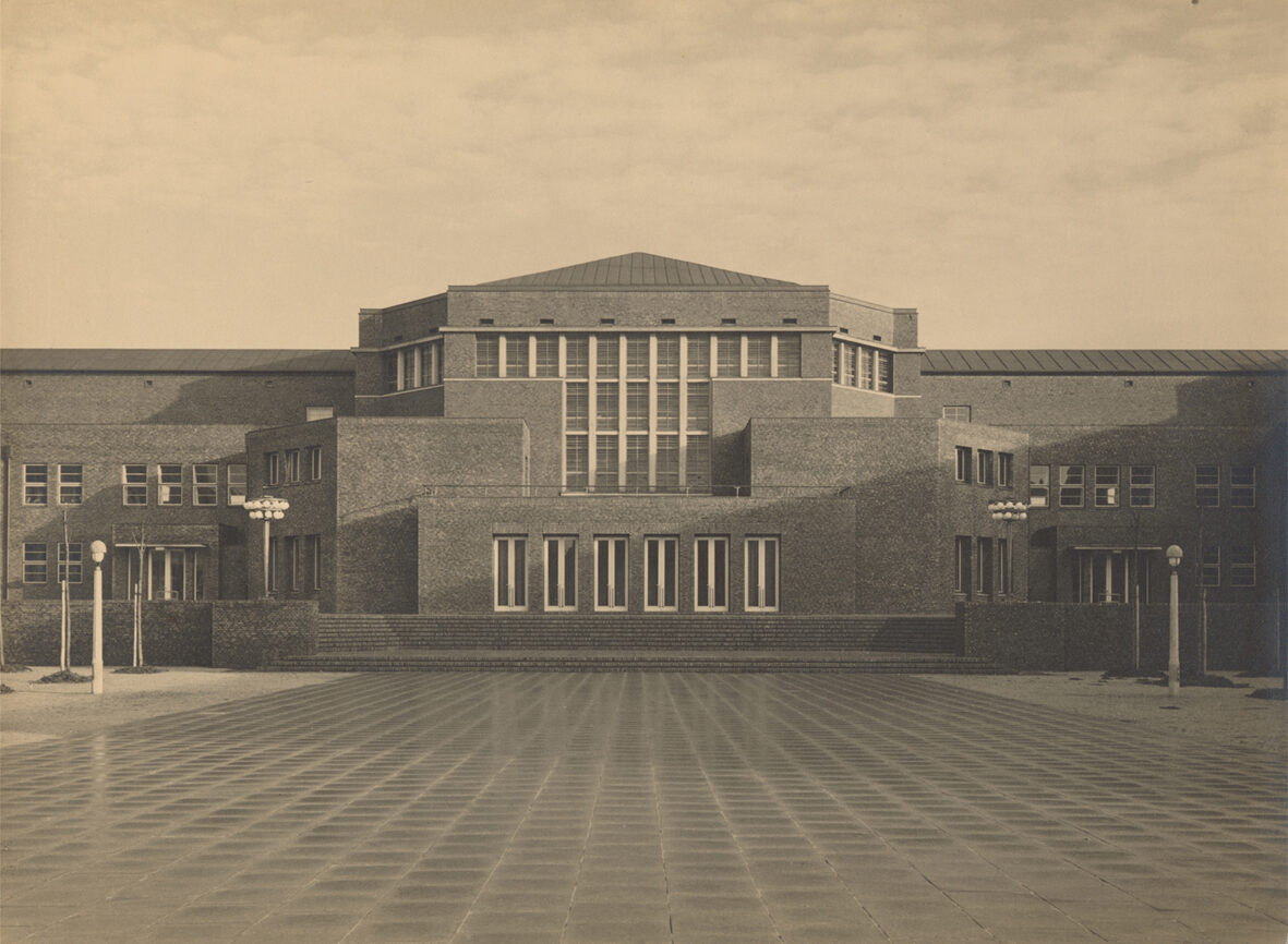 ZEITWENDE – Das Friedrich-Ebert-Gymnasium in Fotografien von 1930