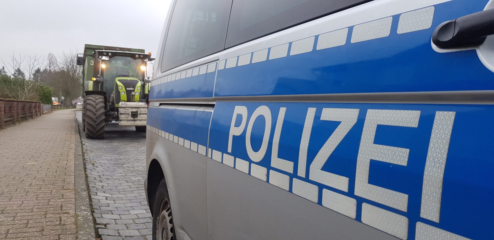 Raubüberfall auf Penny-Markt: Polizei sucht Täter