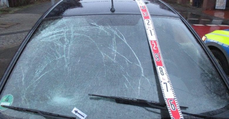 Fußgänger in Stade bei Verkehrsunfall schwer verletzt