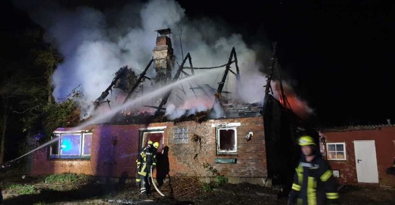 Reetdachhaus in Dornbuschermoor von Feuer zerstört