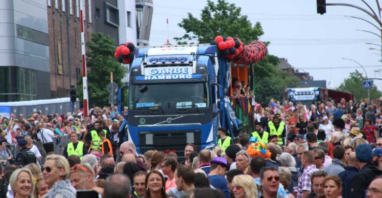 Discomove rollt wieder durch den Harburger Binnenhafen