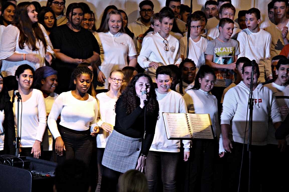 Stadtteilschule Süderelbe: Freundschaftskonzert in der Michaelis-Kirche