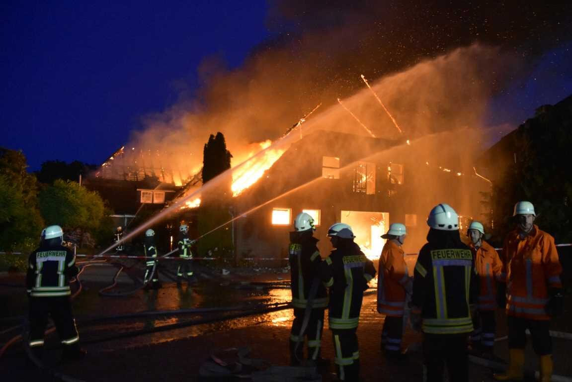 Großfeuer richtet Schaden in Millionenhöhe an