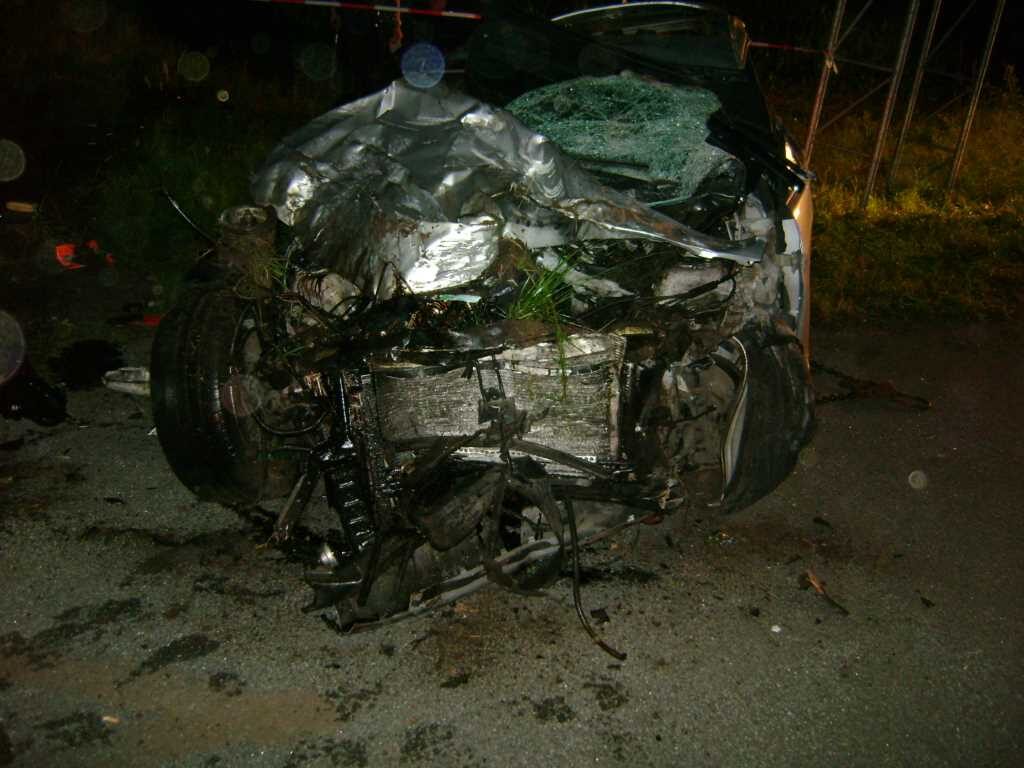 29-jähriger Autofahrer bei Unfall auf der Bundesstraße 74 schwer verletzt