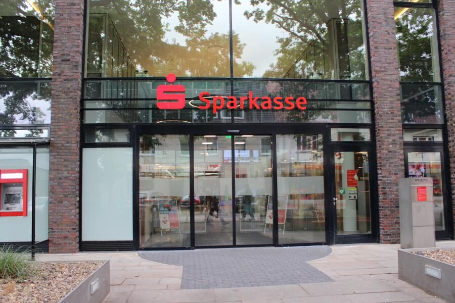 Nach Schließfach-Raub: Streit über Entschädigung
