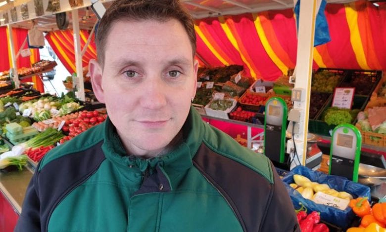 Wochenmarkt Neugraben sammelt für "Hörer helfen Kindern"