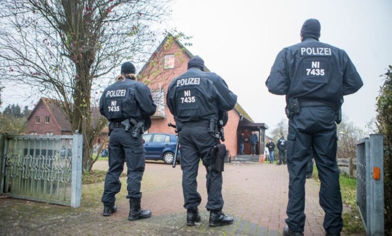 Polizei stürmt Häuser einer "Clan-Familie" in Maschen