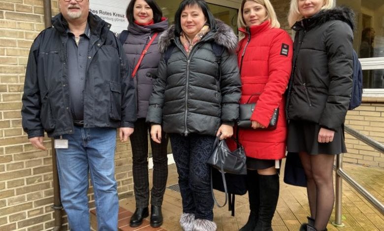 Besuch und Austausch über Grenzen hinweg