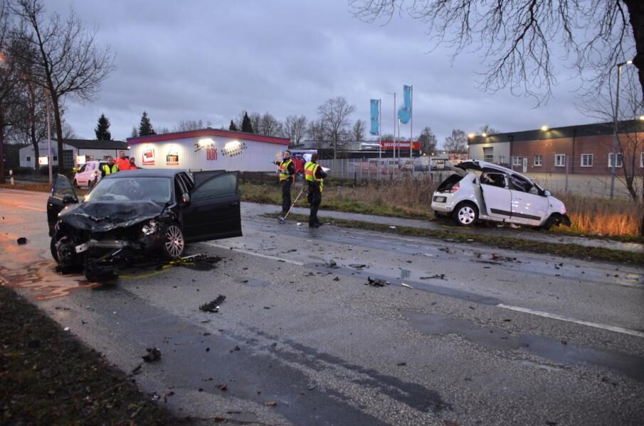 Trunkenheit vermutlich Ursache eines schweren Verkehrsunfalls