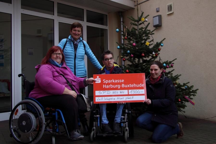 SPD Ortsverein Neu Wulmstorf übergibt Flohmarkt-Spende über 1.300 Euro an LeA 1 SPD Ortsverein Neu Wulmstorf übergibt Flohmarkt-Spende über 1.300 Euro an LeA