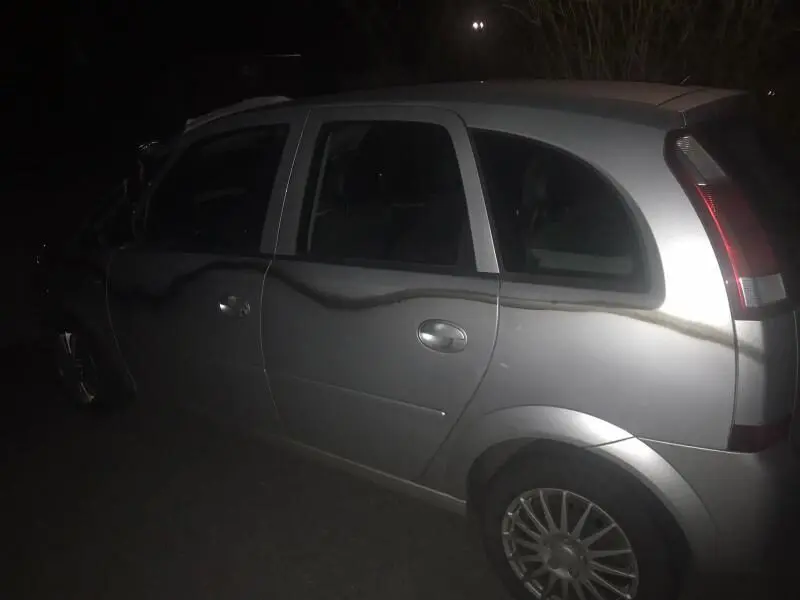 Autos mit Farbe besprüht - Polizei sucht Zeugen 1 Autos mit Farbe besprüht - Polizei sucht Zeugen