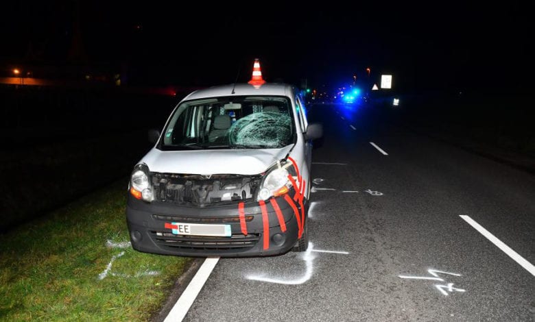 Fahrzeug erfasst 23-jährigen in Neuenfelde 1 Fahrzeug erfasst 23-jährigen in Neuenfelde