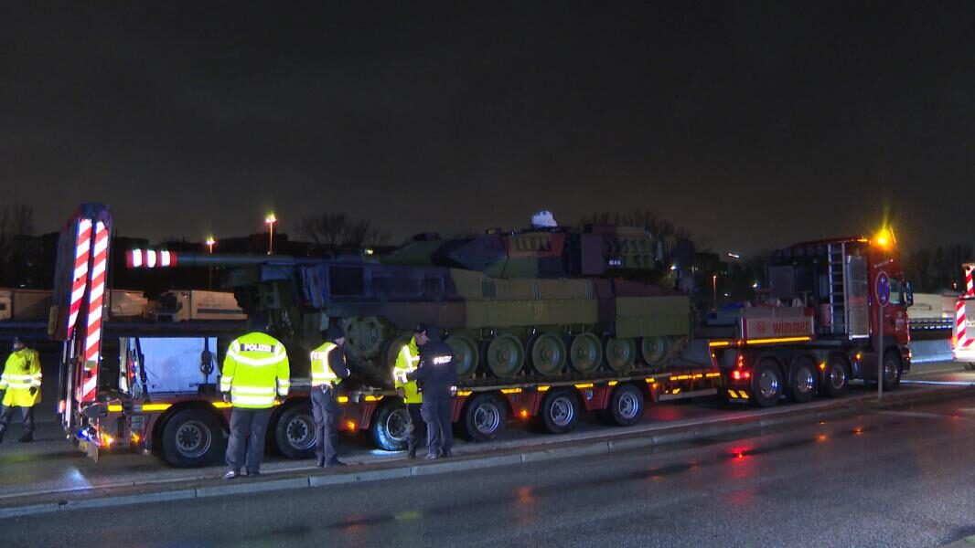 Polizei stoppte Panzer-Transport nach Dänemark