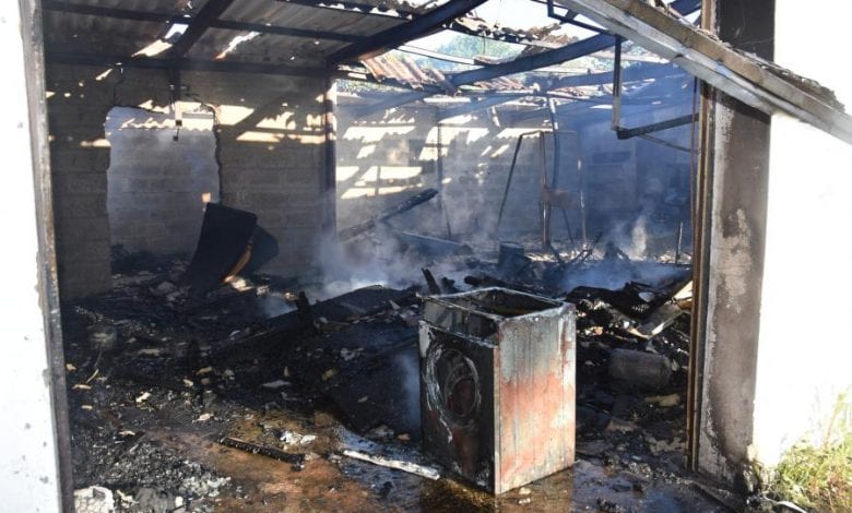 Garagen ausgebrannt - War es Brandstiftung?