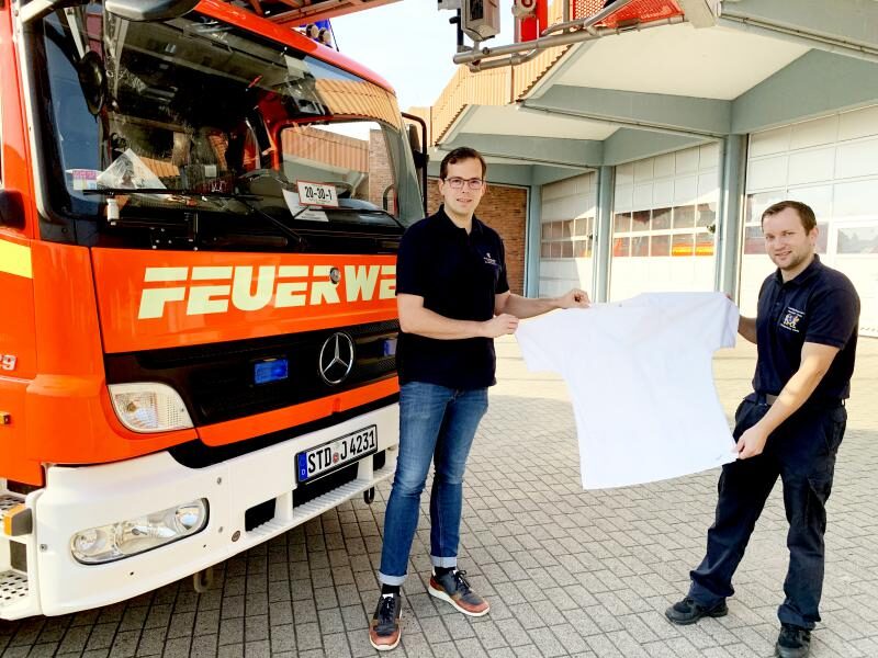 Elbe Kliniken stellen Stader Feuerwehr Kleidung zur Verfügung