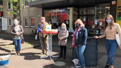 SPD Neugraben-Fischbek sammelt an Infostand für die Harburger Tafel 6 SPD Neugraben-Fischbek sammelt an Infostand für die Harburger Tafel