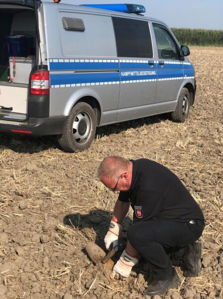 Sprenggranate aus 2. Weltkrieg auf Acker gefunden