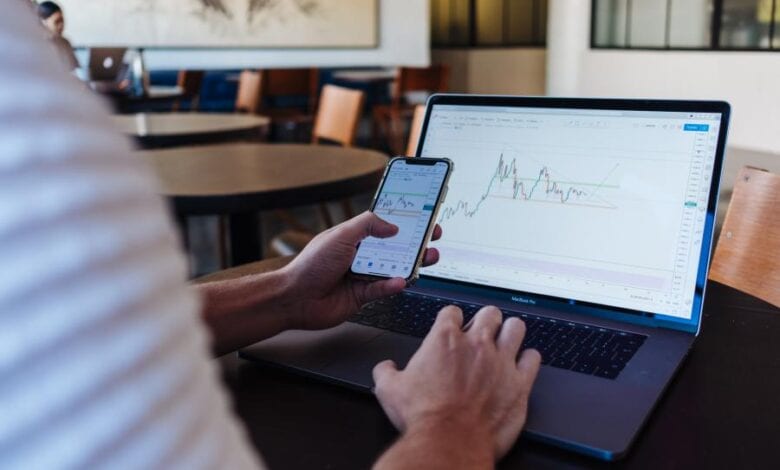 In Hamburg investieren: Diese Aktien könnten sich lohnen! 13 In Hamburg investieren: Diese Aktien könnten sich lohnen!
