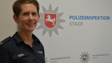 Polizei Stade: Wilfried Reinke und Julia Köhn übernehmen neue Aufgaben