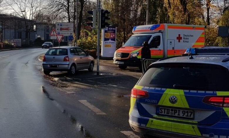 86-jähriger Fußgänger bei Unfall in Buxtehude lebensgefährlich verletzt