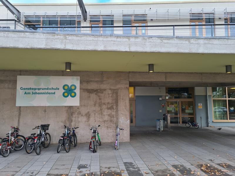 Hamburgs Schulen bleiben vorerst zu