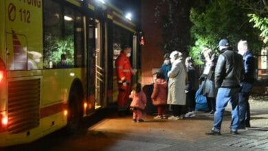 Verlegung von zahlreichen Geflüchteten aus Harburger Unterkunft