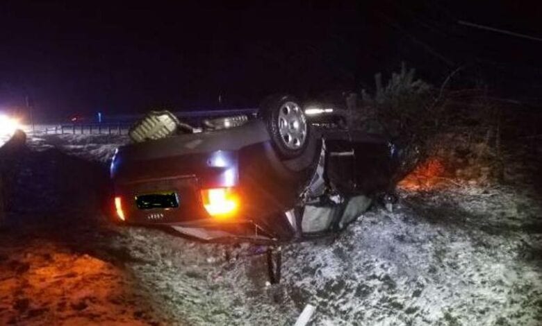 23-jähriger überschlägt sich mit PKW auf Autobahn