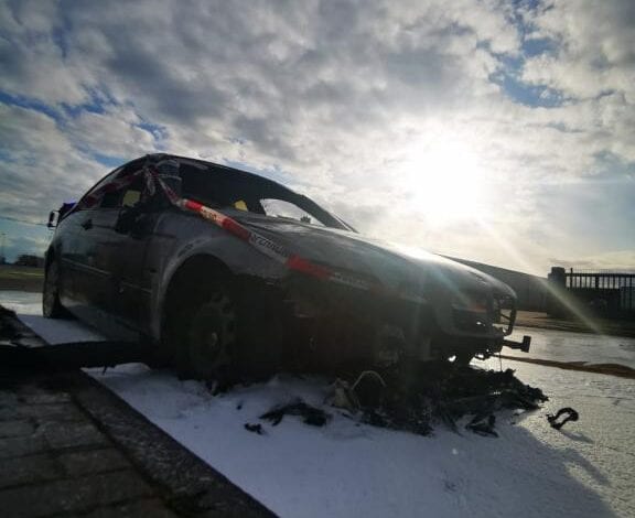 Auto in Jork während der Fahrt in Brand geraten - keine Personen verletzt