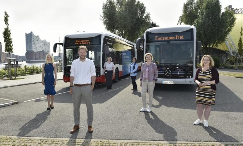 Hamburg bekommt erste serienreife E-Gelenkbusse