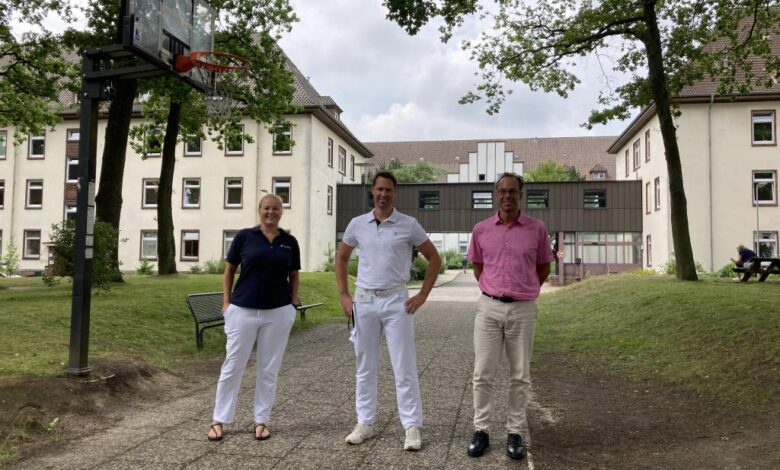 Gesundheit am und auf dem Spielfeld: Asklepios Klinikum Harburg unterstützt den Saisonstart