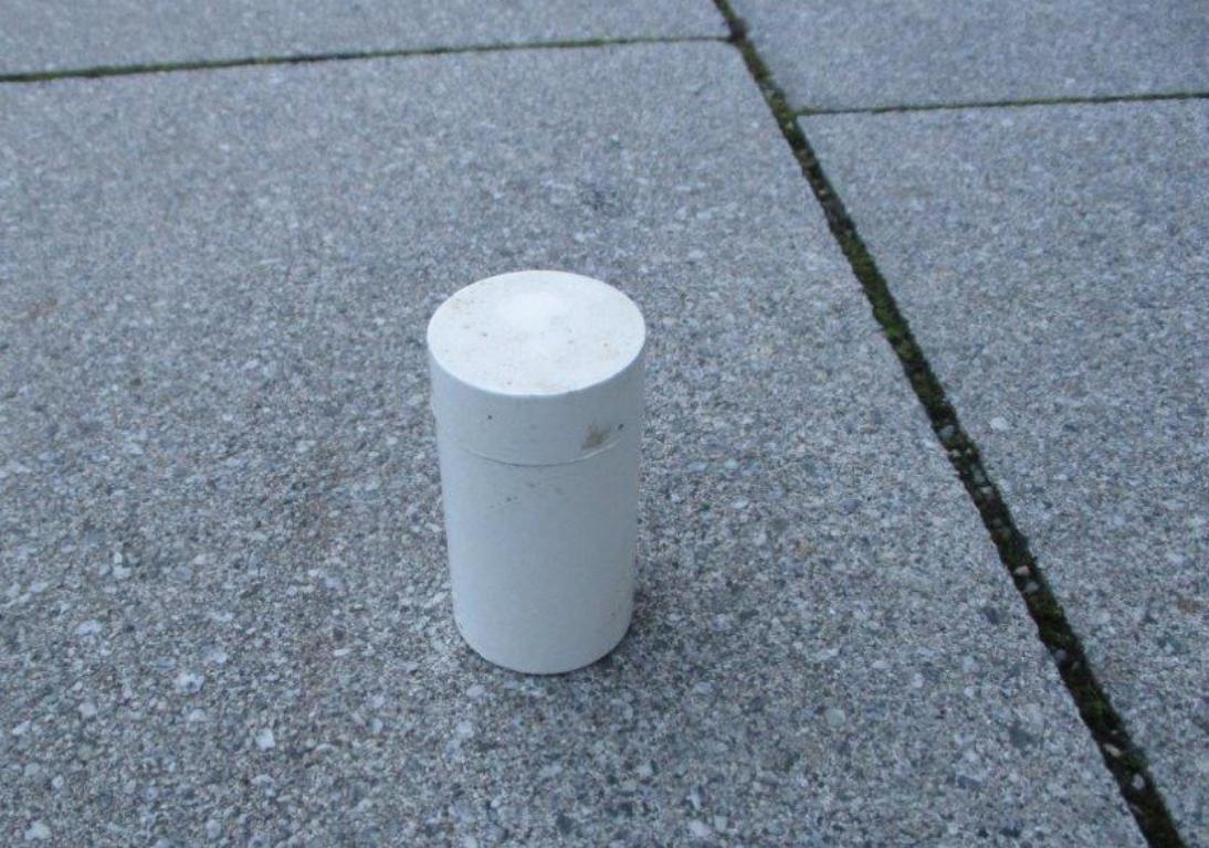 Gesundheitsgefahr: Polizei sucht Menschen, die Behälter angefasst haben