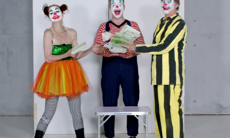 Theater im JoLa: Die Hüter der Freiheit 6 Theater im JoLa: Die Hüter der Freiheit
