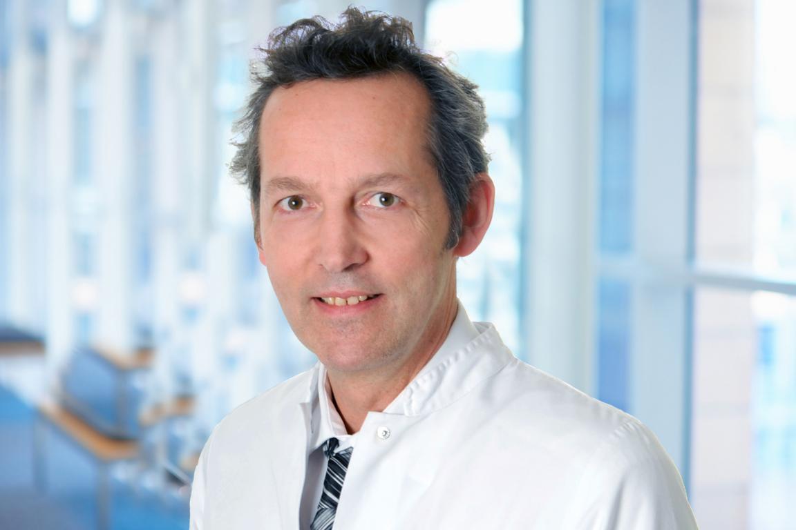 Deutscher Hautkrebskongress unter der Leitung vom Buxtehuder Chefarzt Dr. Peter Mohr