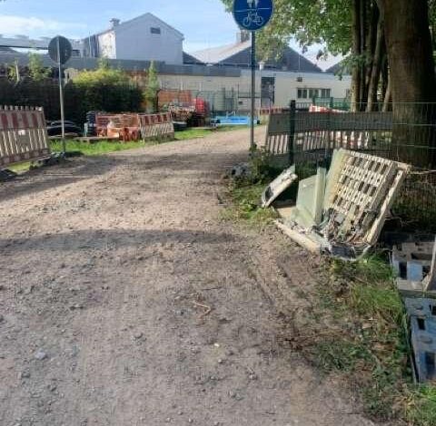 Autofahrer beschädigt Stromkasten in Horneburg - Stromausfälle in näherer Umgebung 9 Autofahrer beschädigt Stromkasten in Horneburg - Stromausfälle in näherer Umgebung
