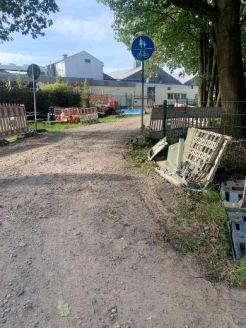 Autofahrer beschädigt Stromkasten in Horneburg - Stromausfälle in näherer Umgebung