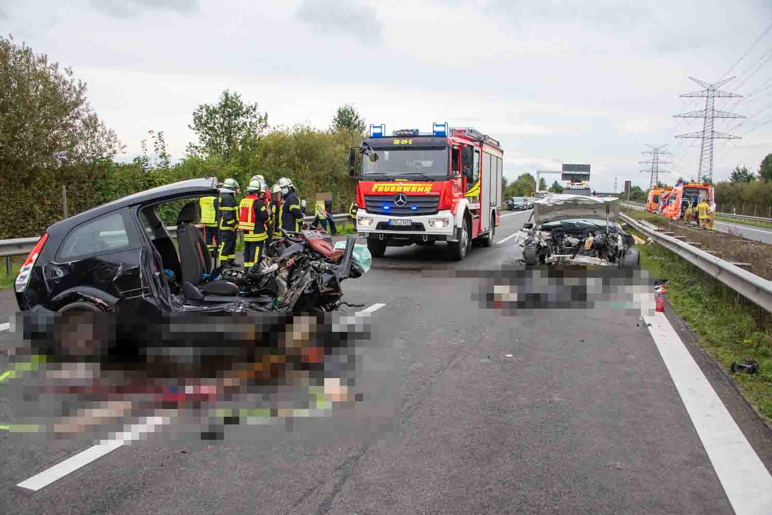 Zwei Menschen sterben nach Frontalunfall auf der A26 bei Stade