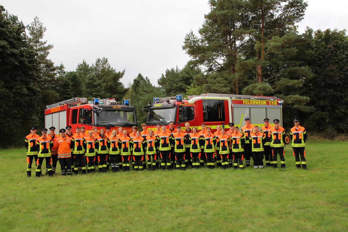 Neue Feuerwehrleute in Seevetal ausgebildet