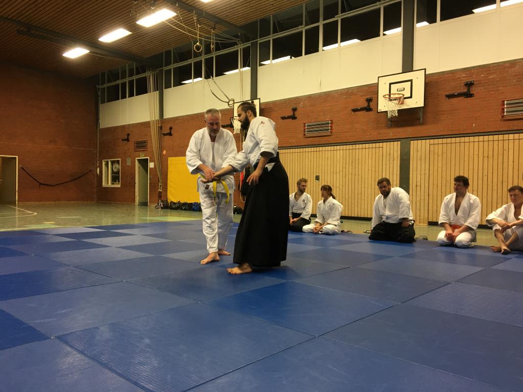 HNT-Anfängerkurse Aikido: für Kinder & Jugendliche sowie Erwachsene