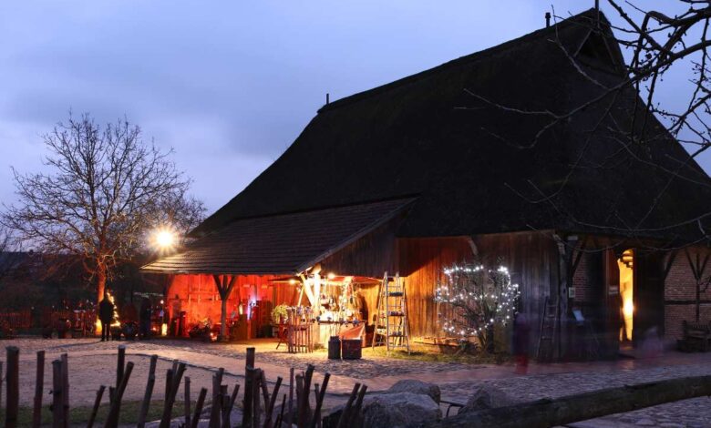 Selbstgemachtes, Lichterzauber und Leckereien bei den Weihnachtsmärkten der Kunsthandwerker