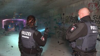 Party im Brückenkörper unter der A255 wurde von der Polizei beendet