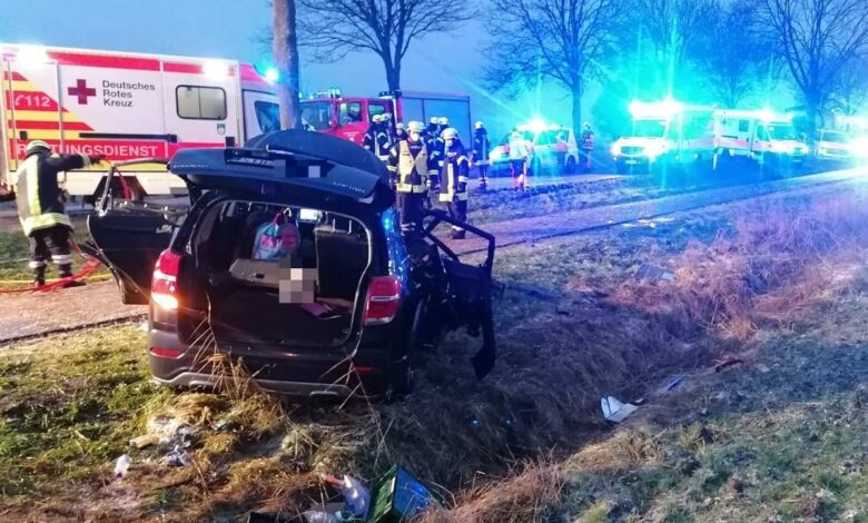 15-jährige bei schwerem Verkehrsunfall tödlich verletzt