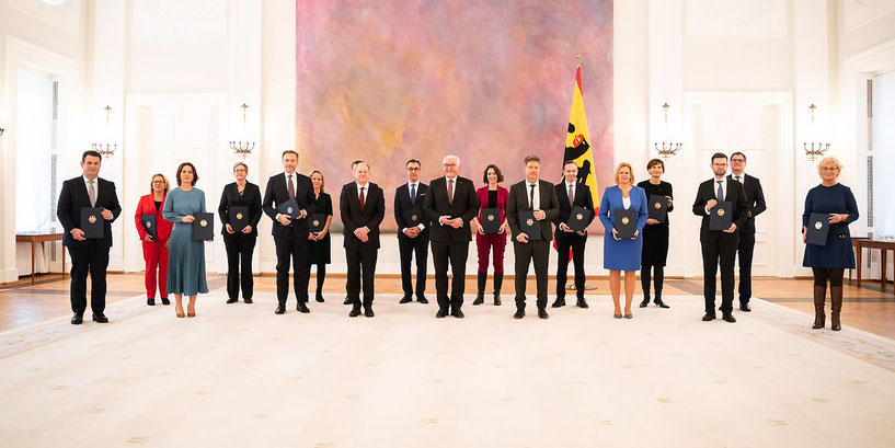 Machtwechsel im Kanzleramt: Welcome, neue Bundesregierung!
