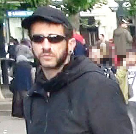 Angriff auf Polizeibeamten: Wer kennt diesen Mann?