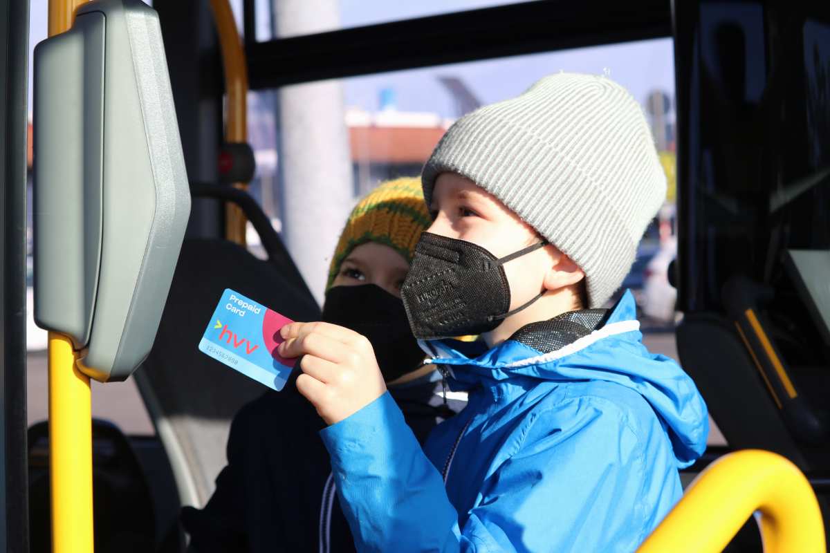 HVV ersetzt Bargeldzahlung in Bussen durch Prepaid-Karten
