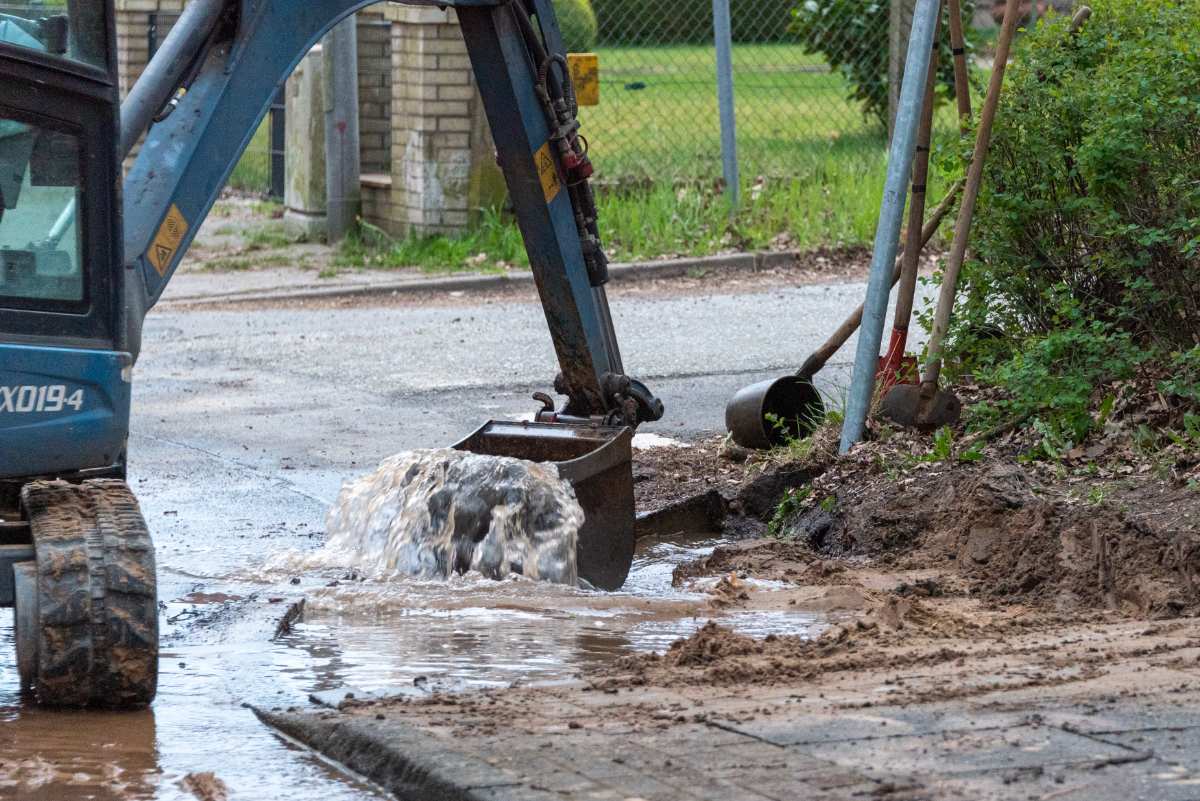 Rohrbruch legt Wasserversorgung lahm