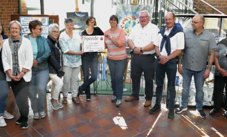 Spendenübergabe ans Netzwerk "Willkommen in Neu Wulmstorf"