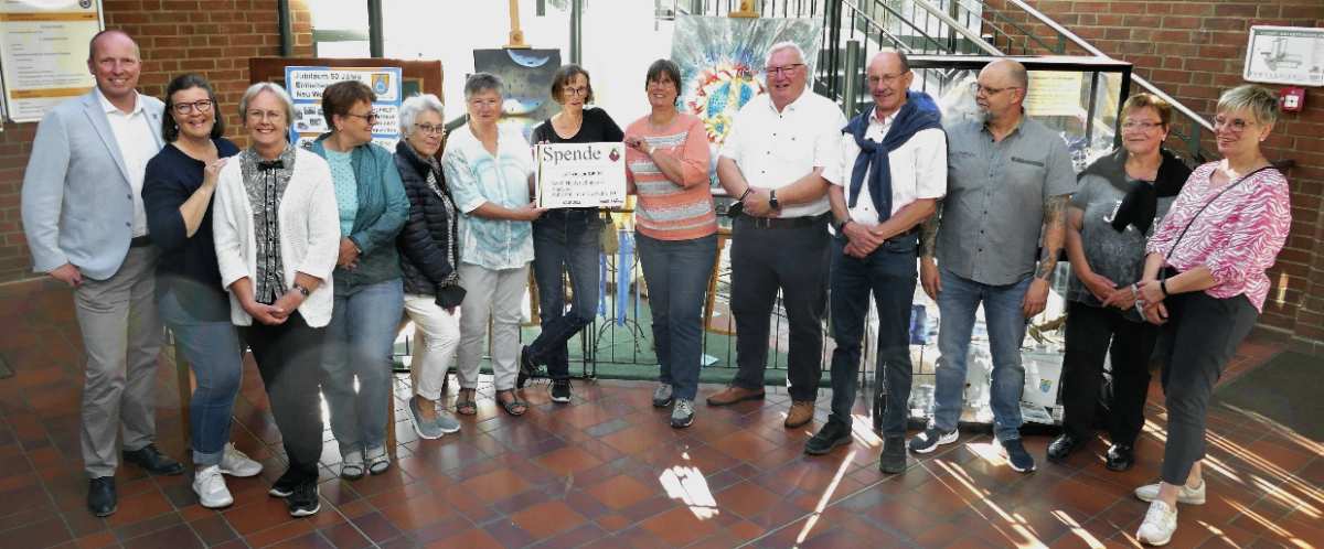Spendenübergabe ans Netzwerk "Willkommen in Neu Wulmstorf"