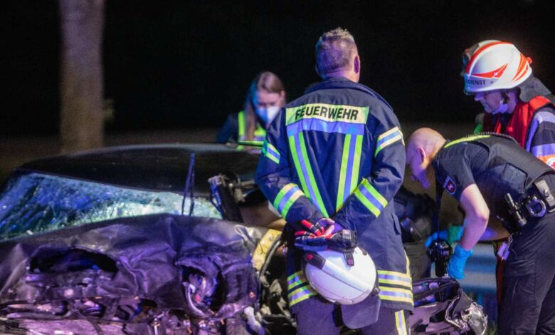 54-jähriger stirbt nach schwerem Verkehrsunfall