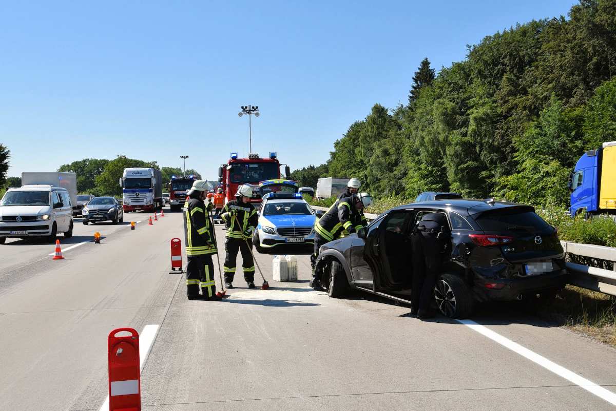 Drei verletzte Personen nach Unfall auf der A7