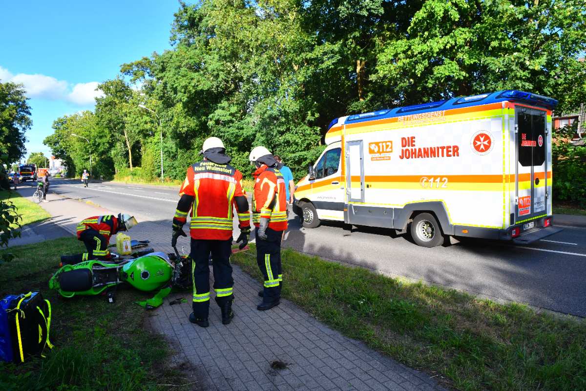 Motorradfahrer nach Kollision mit einem Auto schwer verletzt
